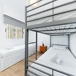 Casa Bella 아파트